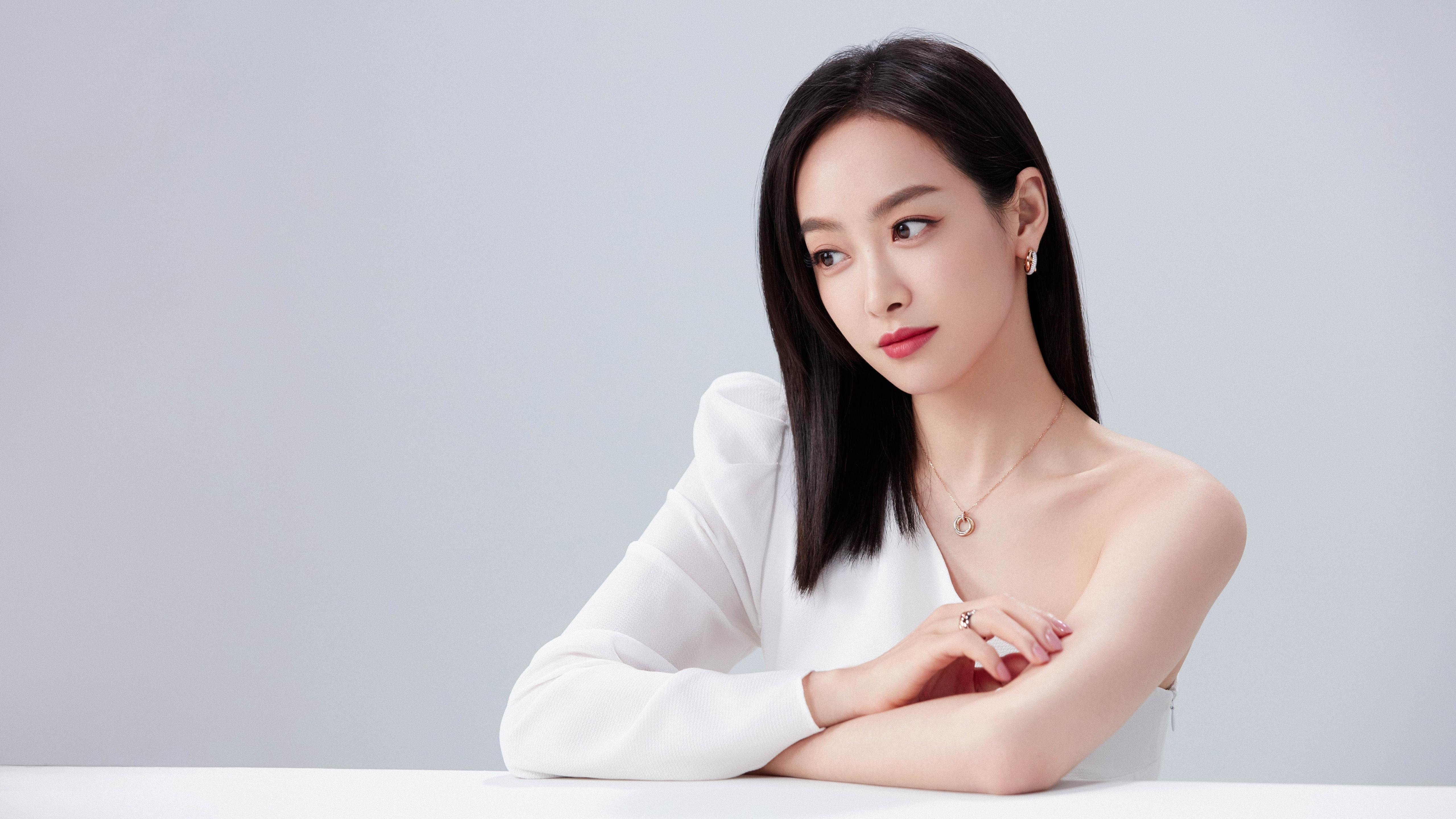 唯一性，当罗马尼亚的黄色旋风席卷E组，阿诺德成为2026世界杯的孤勇者