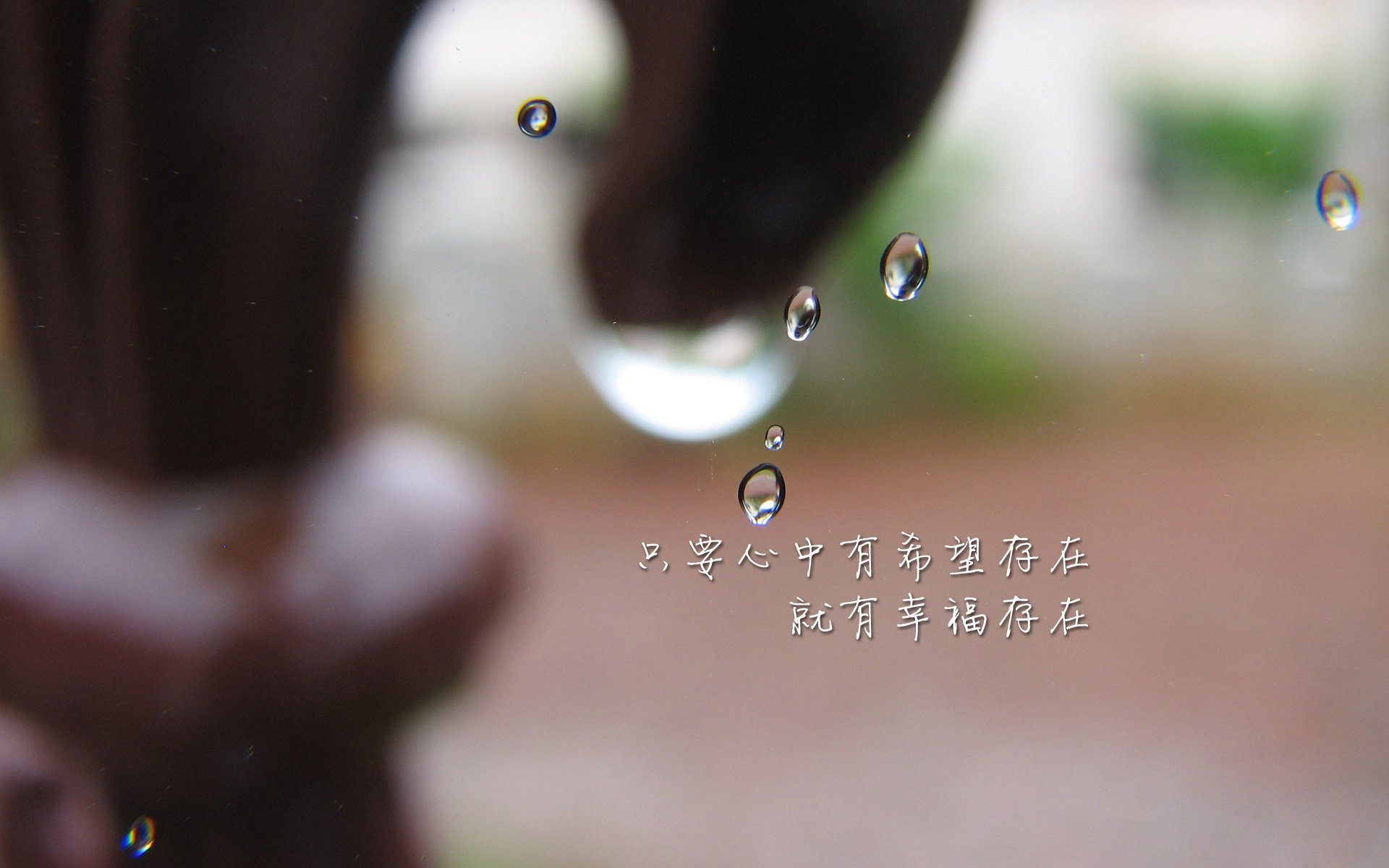 双线绞杀夜,瑞士5-0血洗冰岛,德布劳内导演3球逆转,E组地狱级剧本唯此一夜